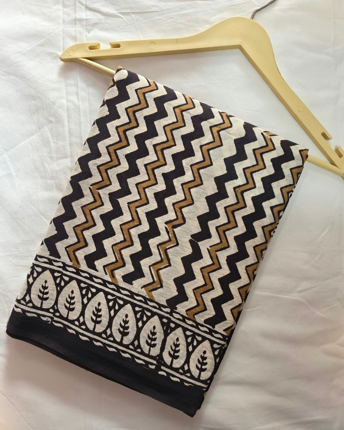 Zig-Zag Printed Mulcotton Saree