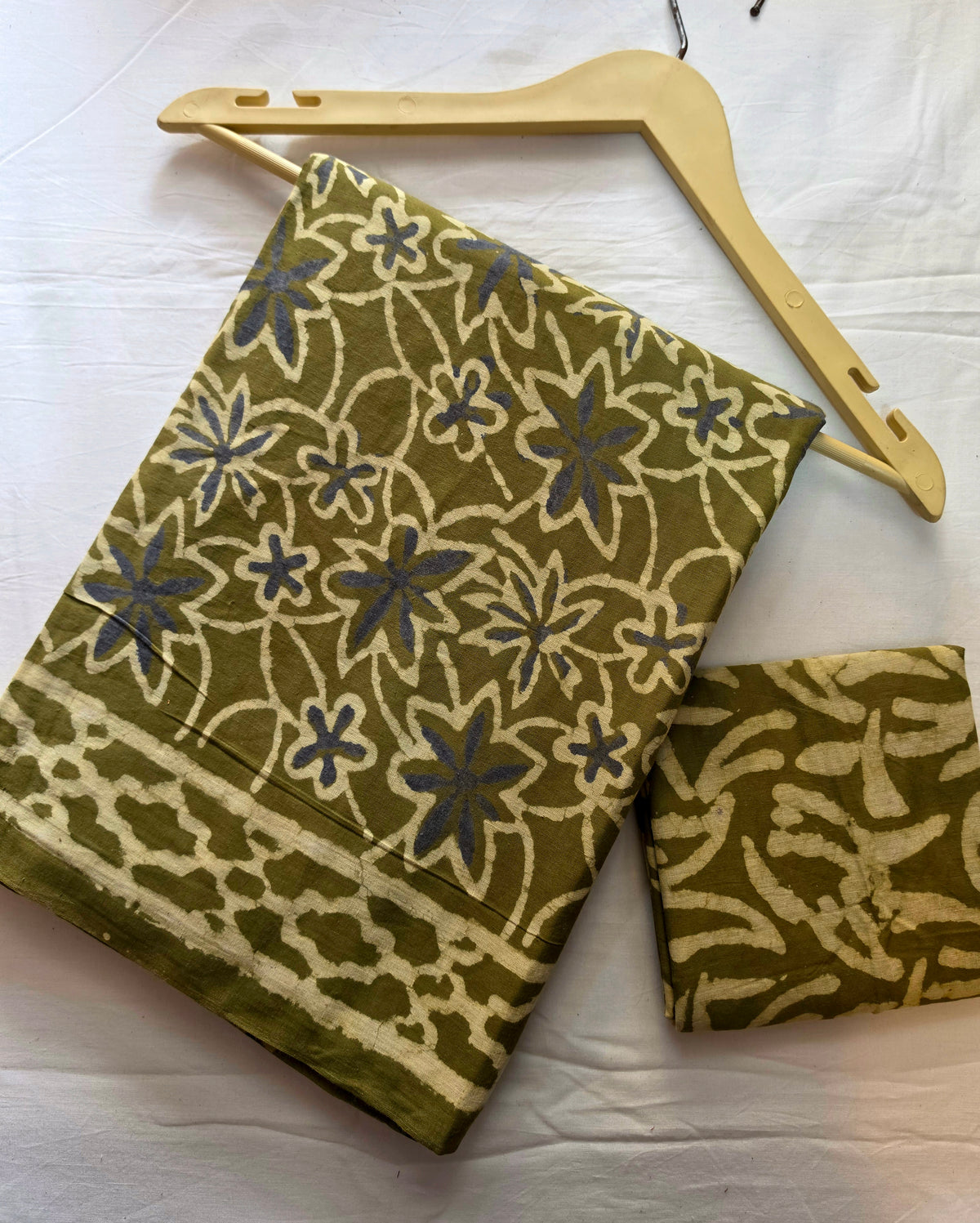Green Floral Dabu Printed Mulcotton Saree