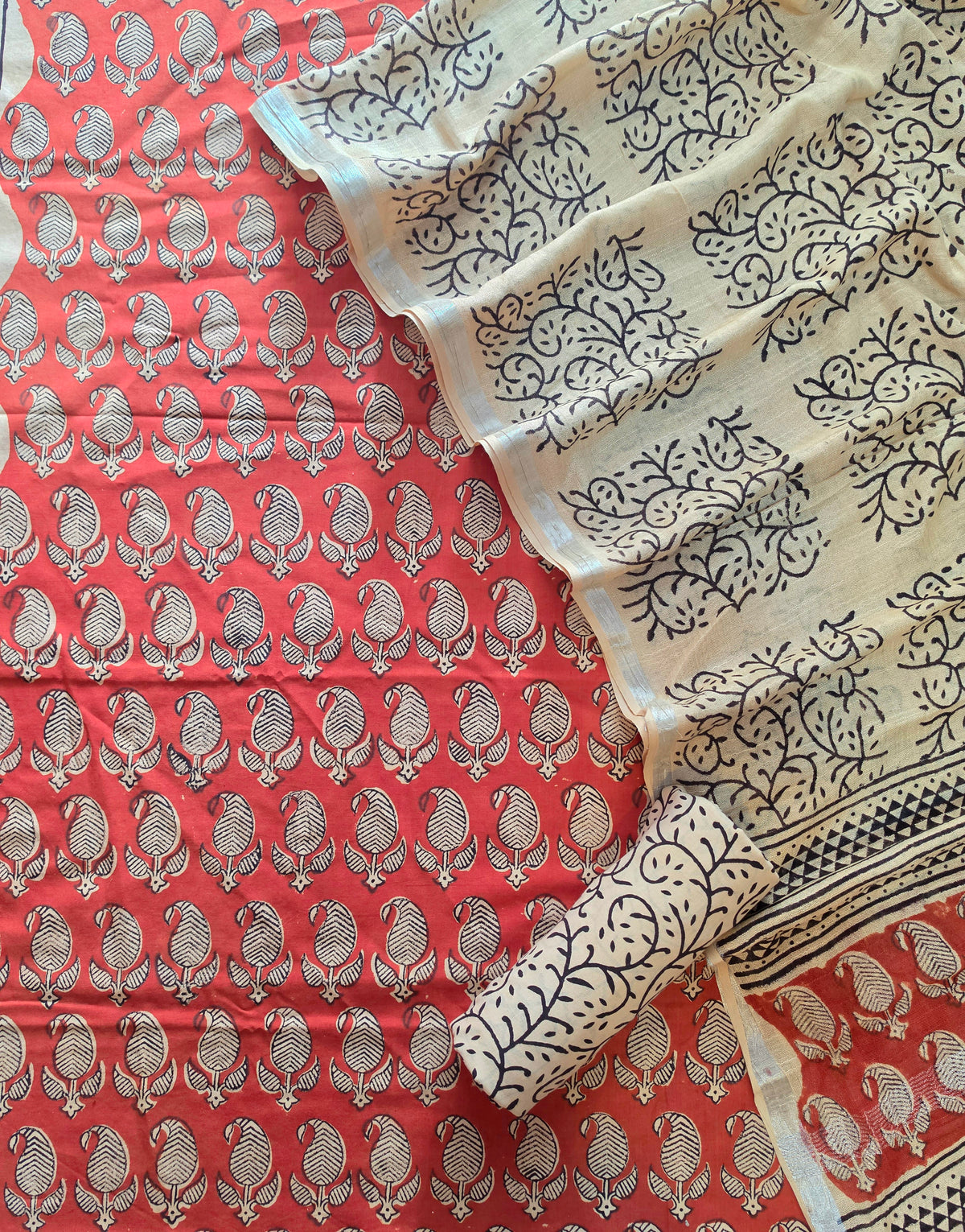 RED BUTTA PRINTED COTTON SUIT 102