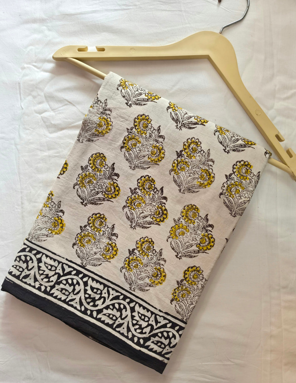 Butta Printed Mulcotton Saree