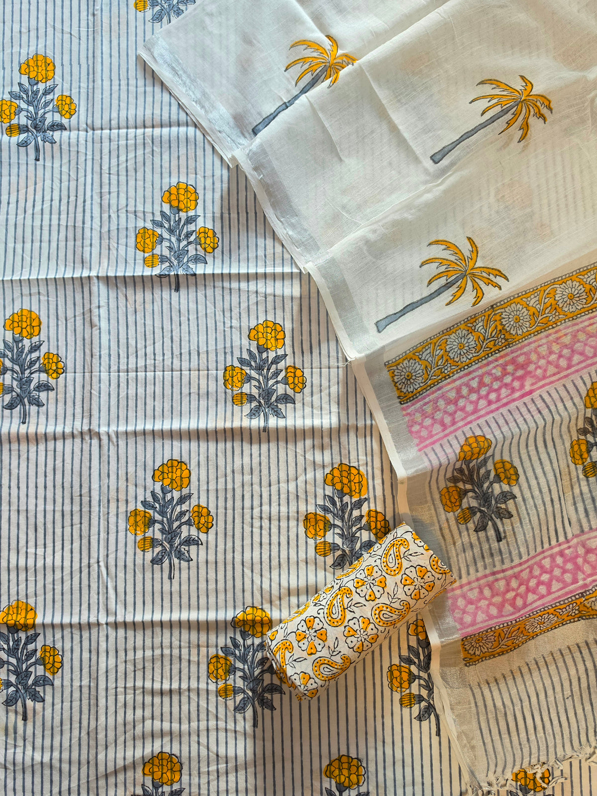 COTTON SUIT WITH LINEN DUPATTA 108